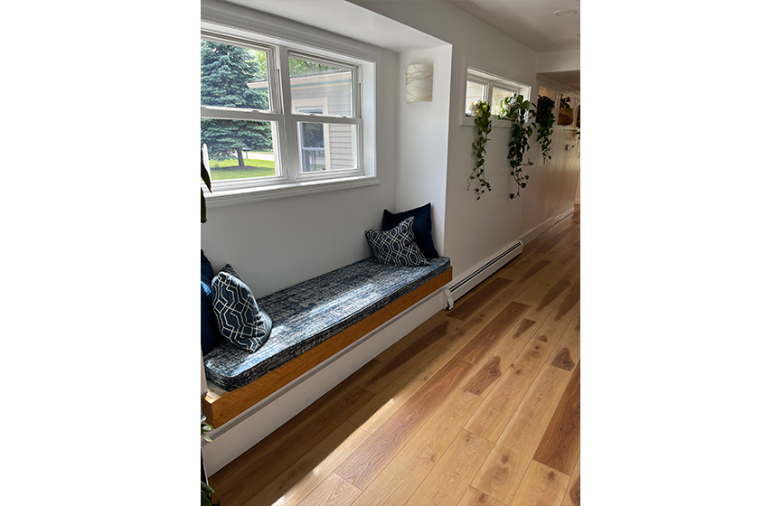 Empty bench in waiting area